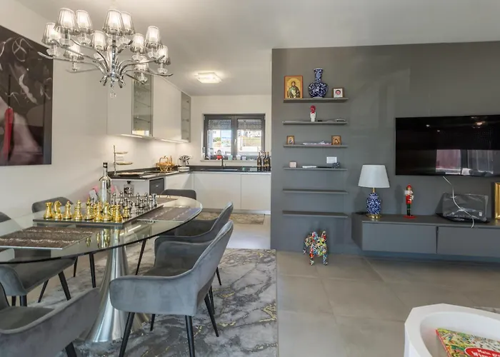 Διαμέρισμα Awesome In Novigrad With Wifi Novigrad Istria