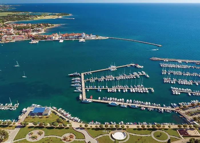 Awesome In Novigrad With Wifi Novigrad Istria