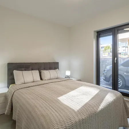 Awesome In Novigrad With Wifi * Novigrad Istria