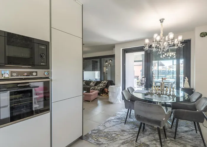 Awesome In Novigrad With Wifi Appartement *